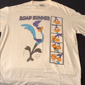 Vintage road runner t shirt